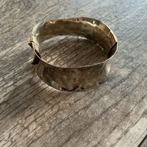 Silpada Sterling Silver Hinged Bangle